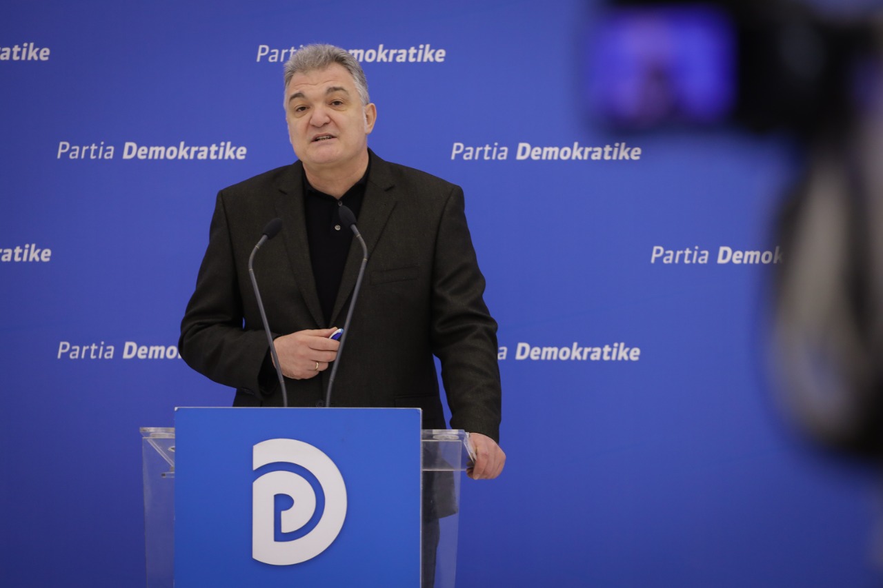 PD: Rama të lejojë policinë e tij të vendosë në shënjestër pasurinë e Saimir Tahirit