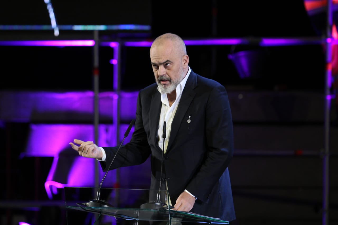 Rama i lodhur nga kushtet e BE: Nuk presim më, Shqipëria do udhëheqë Shengenin Ballkanik