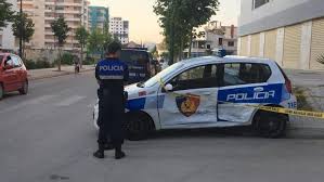 Autobusi i linjës në kryeqytet përplaset me makinën e policisë, plagosen tre gra