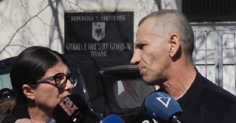 Mrekullia në familjen Mihali, bëhen me vajzë 3 vite pas vdekjes së djalit të vetëm