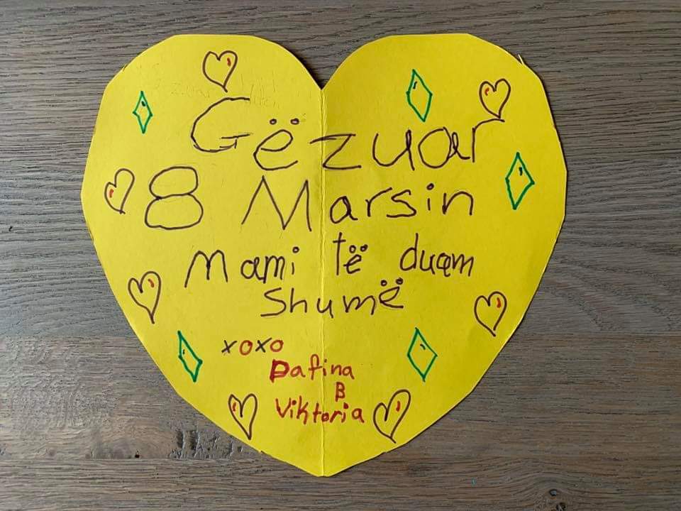 Basha uron 8 marsin me vizatimin e Dafines se vogel