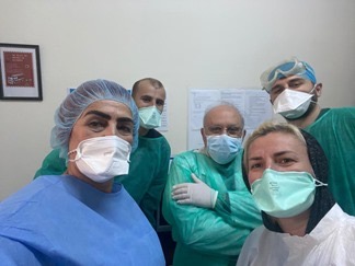 Kalo poston pamje nga infektivi, prezantohen mjeket qe jetojne mes virusit