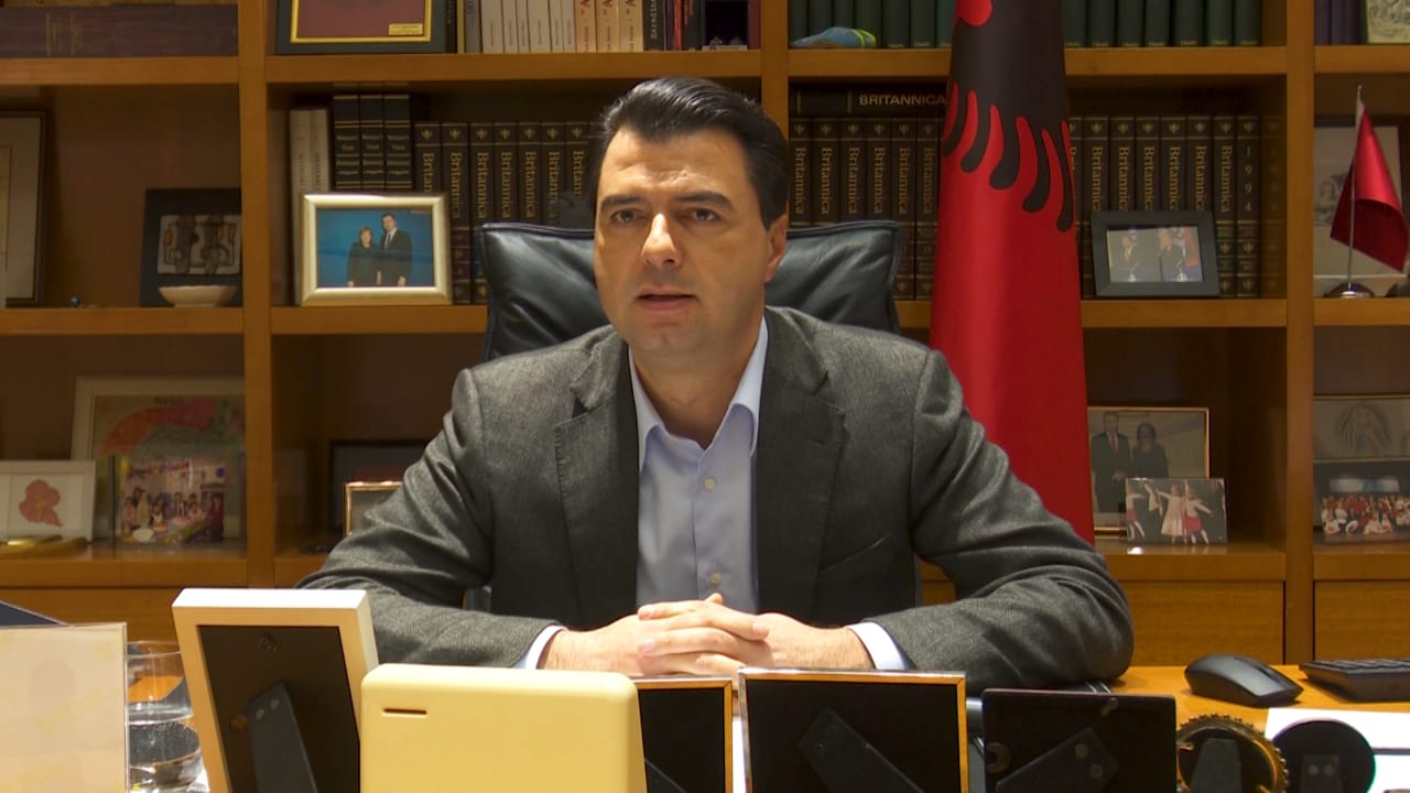 Basha publikon 8 propozimet e PD per qytetaret dhe bizneset