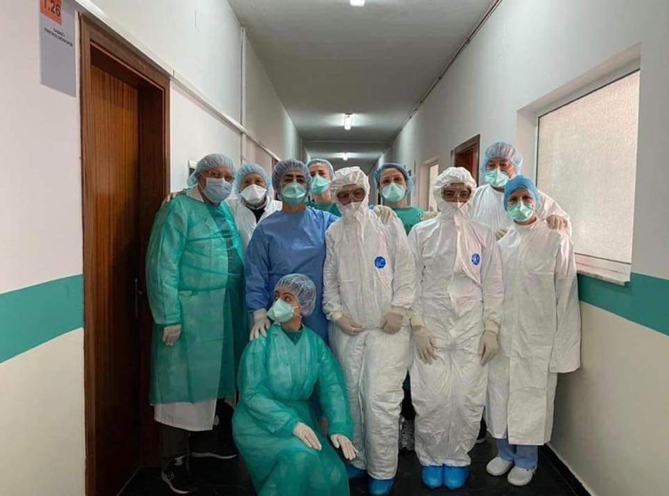 Basha: Qeveria te shtoje testet per Covid 19, te ndihmoje te varferit te blejne detergjente e ushqime