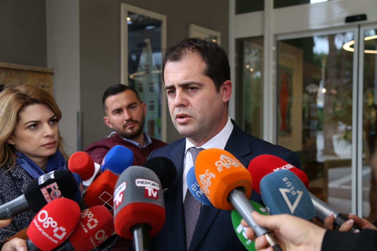 “Kush merr tendera e koncensione, nuk mund të financojë partitë”, dalin propozimet e PD, ish-deputeti ka vetëm një shqetësim