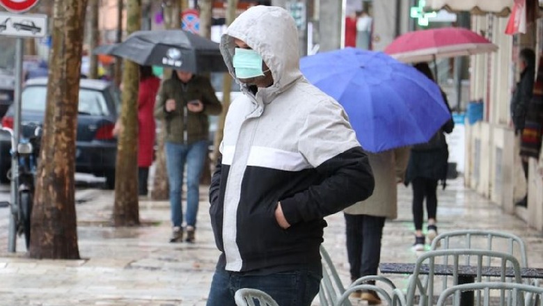 Infermieri i spitalit të Gjakovës infektoi 5 persona