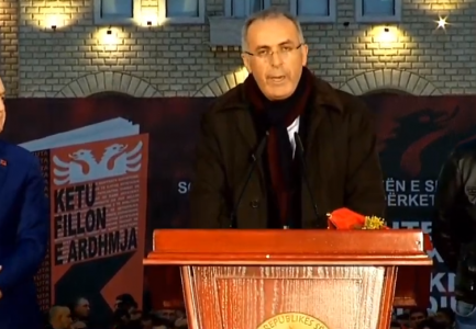 Ilir Meta: Kur bien institucionet, ngrihet populli!