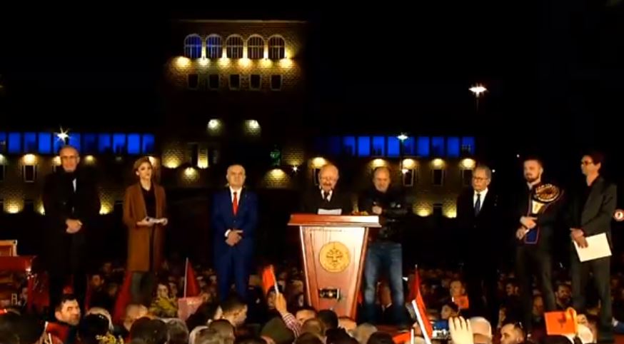 Ilir Meta: Kur bien institucionet, ngrihet populli!