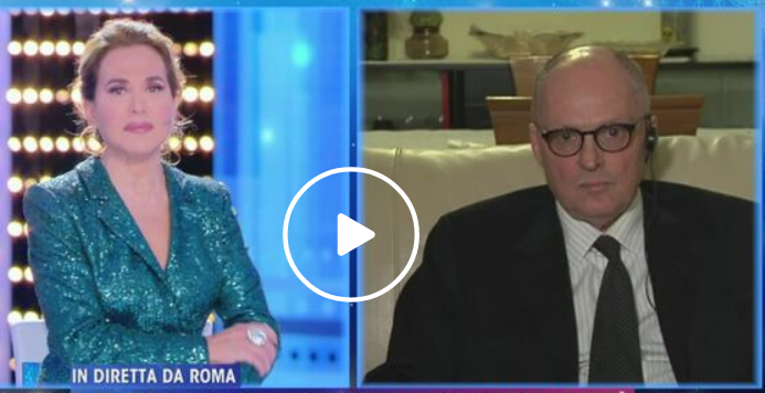 Zyrtari i OBSH flet për përhapjen e koronavirusit, pse ka rëndësi lënia e këpucëve jashtë