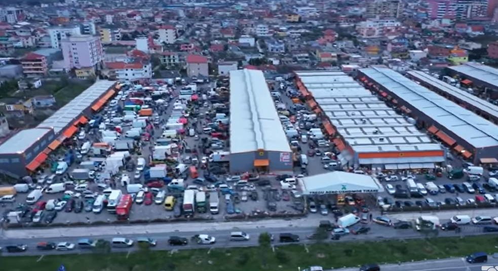 Policia e Shtetit, sërish rradhë për leje lëvizjeje, aplikime pa fund