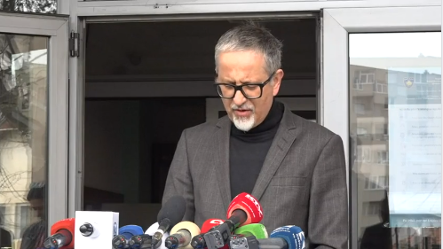 Në Kosovë shkon në tre numri i të infektuarve me koronavirus