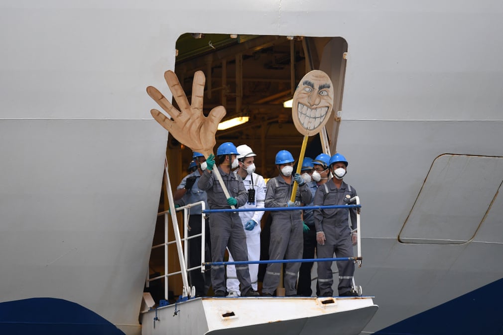 FOTO/Në krye të albumit fotoja e flamingove në Shqipëri, ‘The Guardian’ sjell pamjet e veçanta nga bota