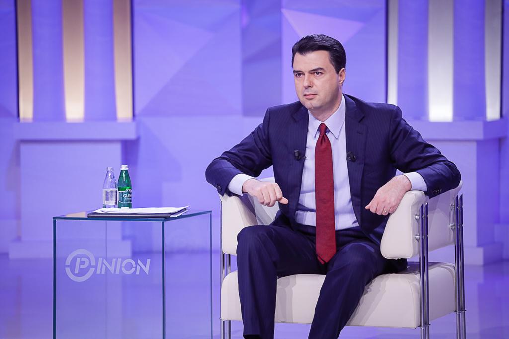 Basha: Kurba e pandemisë po aq e çoroditur sa kryeministri