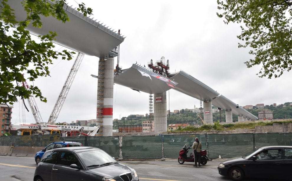 Perurohet ura e re Morandi ne Xhenova