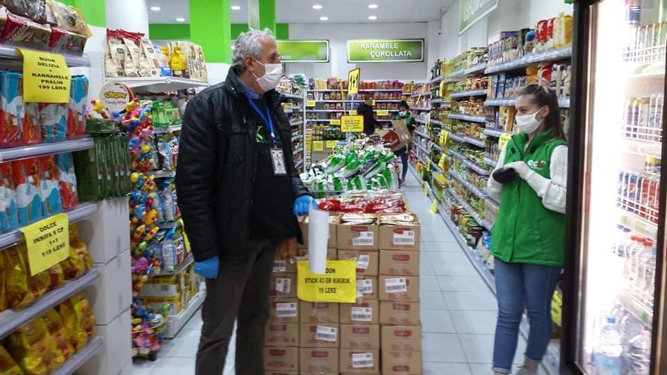 Qeveria, akt per rezervat ushqimore, ja sa muaj detyrohen bizneset