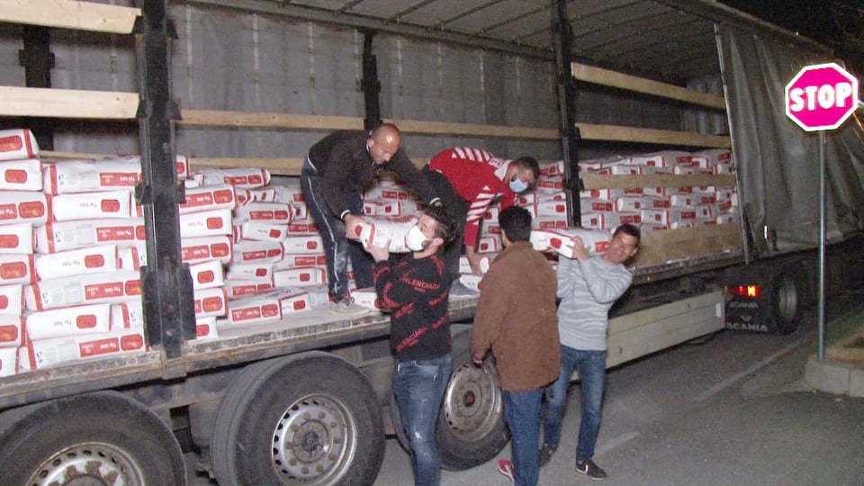 Biznesmeni shqiptaro-amerikan, Harry Bajraktari, ndihme me miell per 1 mije familje ne Tropoje