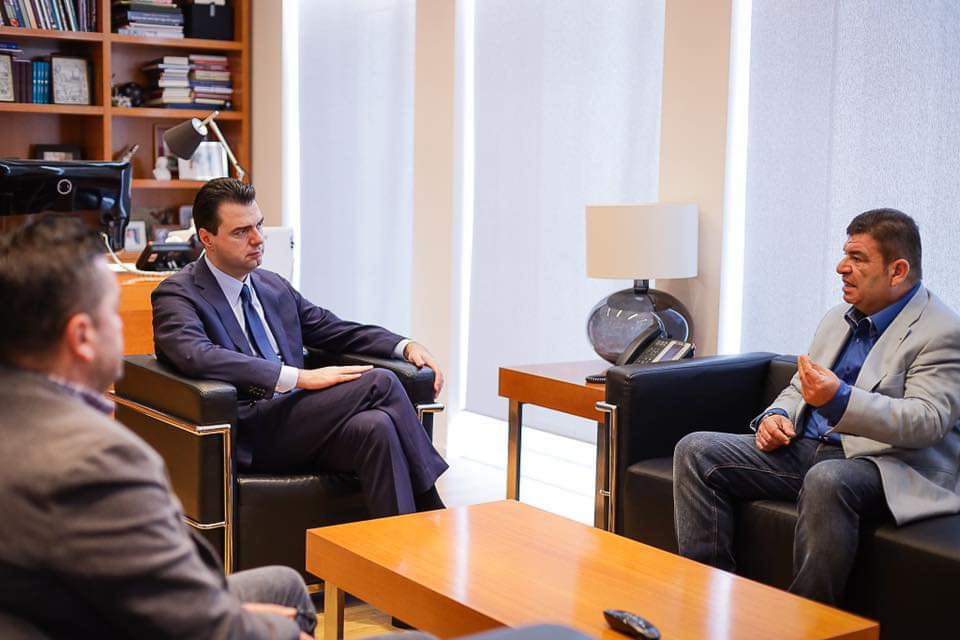 Basha: Industria e fasoneve drejt mbylljes