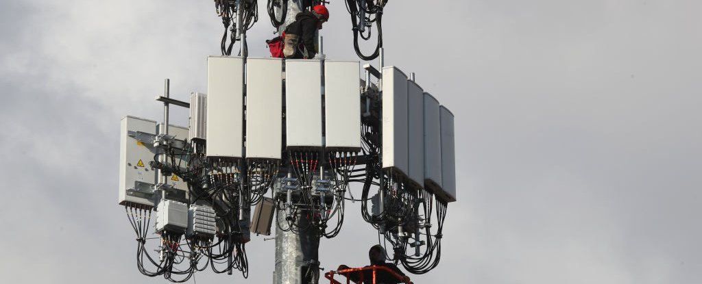 A mund të shpërndahen viruset nga valët 5G, si e argumentojnë disa shkencëtarë