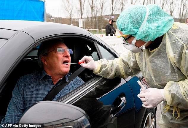 Ish ministri i Shëndetësisë publikon fotot: Si po gënjen Rama për ‘bisedën’ me ekspertët gjermanë