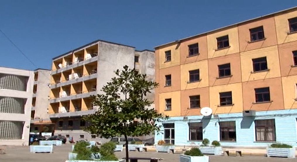 Konvikti i studentëve në Shkodër gati për t’u kthyer në karantinë