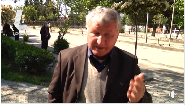 VIDEO/ Pensionisti nga Lushnja revoltohet me ndalimet e Rames: Ky derr…