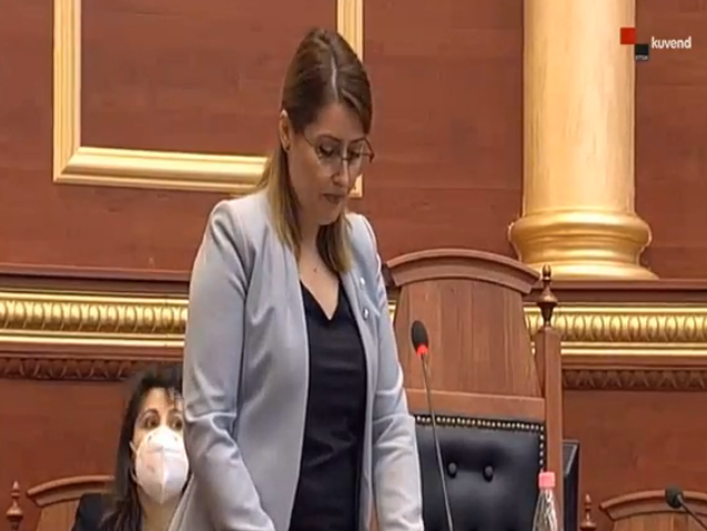 Ministrja flet për sheshim kurbe, por njofton dhe raste të reja: 518 të infektuar me koronavirus