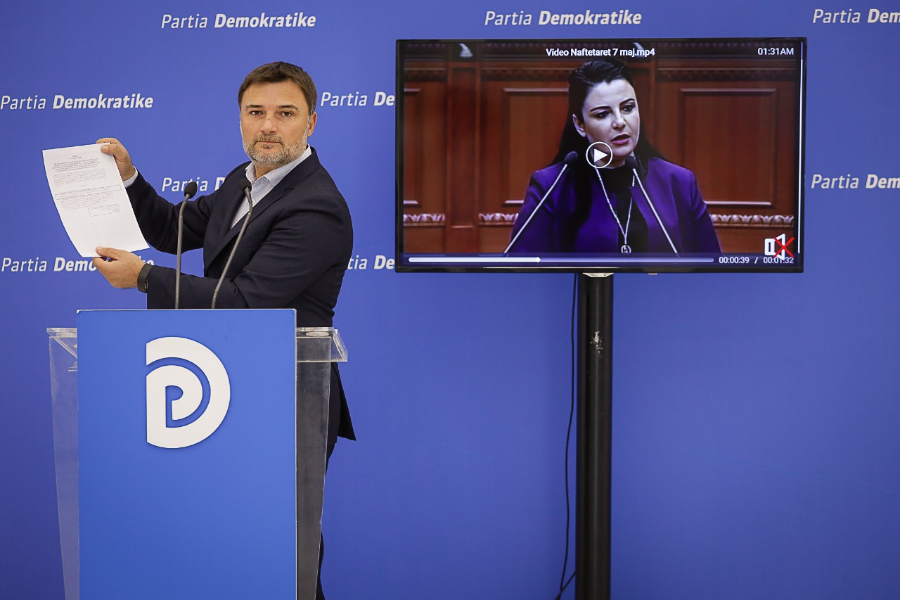 Mashtrimi i qeverisë me naftëtarët e Ballshit: 800 punëtorët nuk morën pagën e premtuar