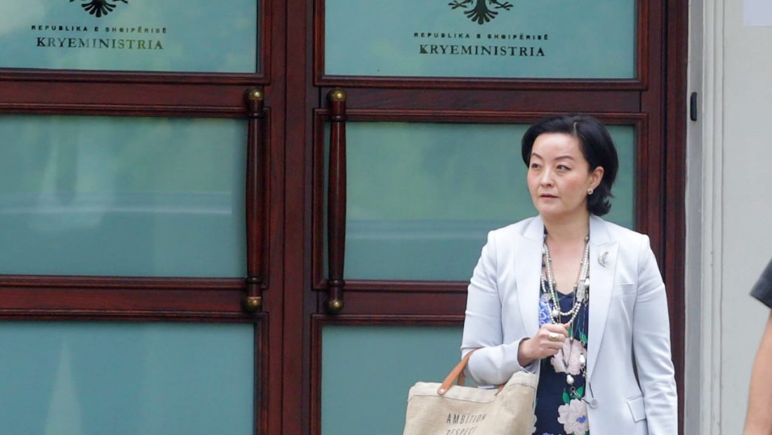 Ambasadorja Kim, takimi i trete me Kryeministrin Rama