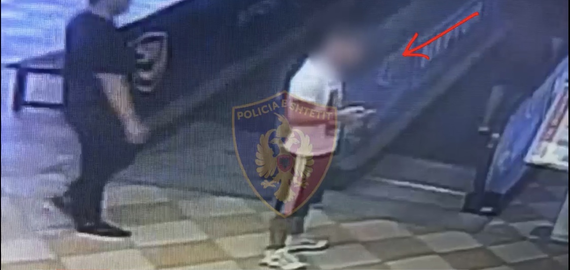 Vidhen sasi e madhe parash ne makinen e biznesmenit, policia aksion blic ne Tirane dhe Fier