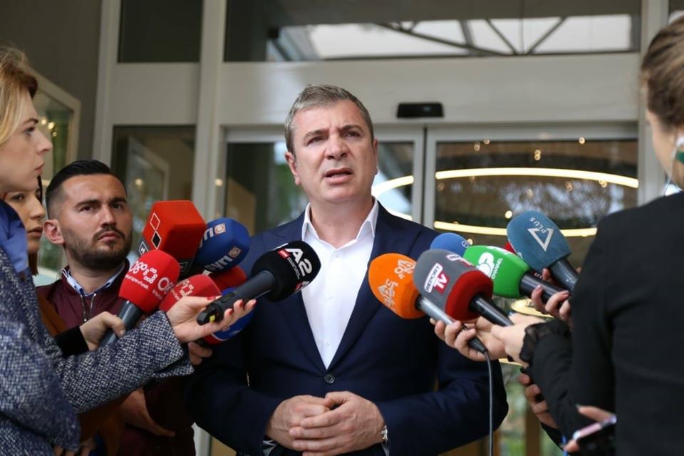 Gjiknuri deklaron se ku ndahet PS me opoziten