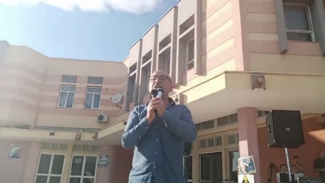 Regjisori Budina: Jemi komite se nuk jemi bandite. Thirrje per mosbindje civile