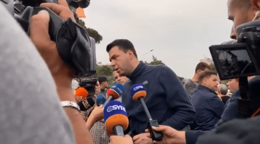 Basha: Pabesi ndaj teatri dhe qytetareve, opozita vendime politike