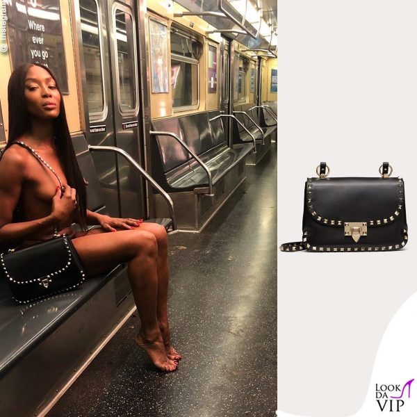 FOTO/E zhveshur nudo mes metrosë, modelja e famshme guxon për një reklamë çante