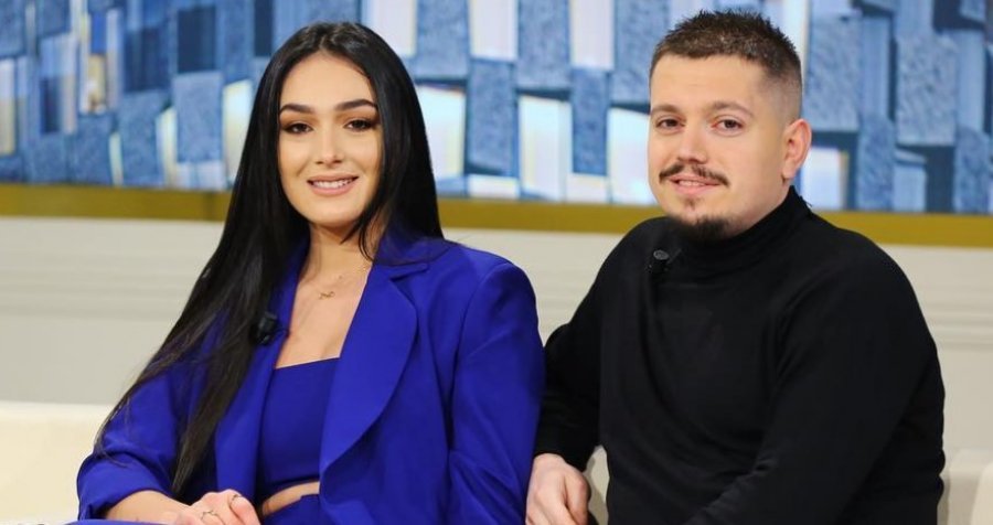 VIDEO/Klea Huta dhe Elgit Doda prindër për herë të parë, zbulojnë gjininë e bebit