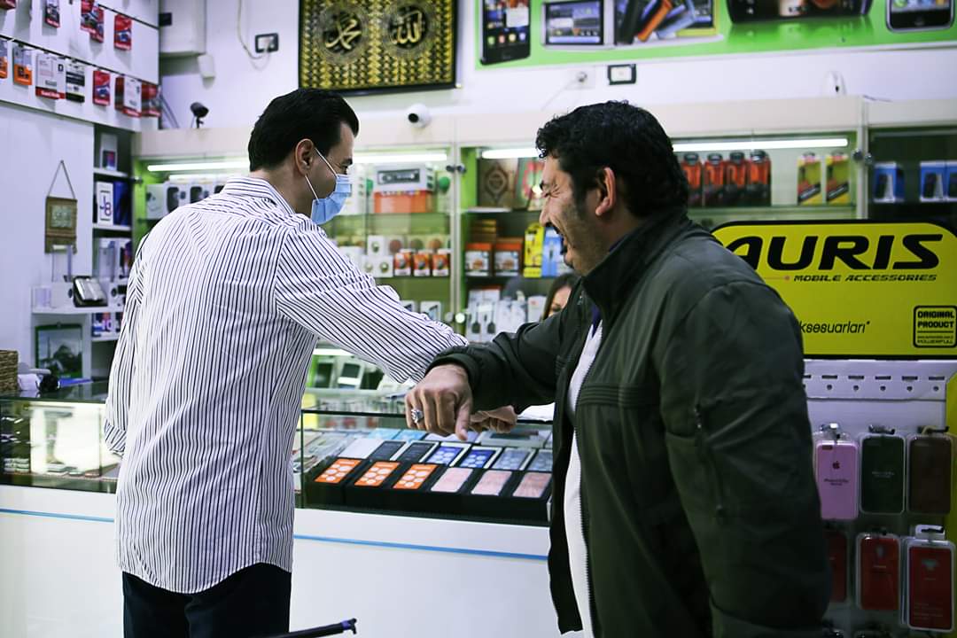 Basha takon qytetarët: Bizneset drejt falimentimit, mbi 70% e shqiptarëve pa asnjë ndihmë ekonomike