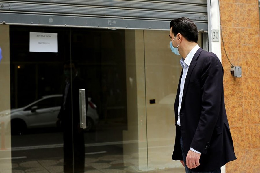 FOTOT/ Basha viziton bizneset në Tiranë: Xhepat e shqiptarëve janë shkundur nga pandemia ekonomike e qeverisë Rama