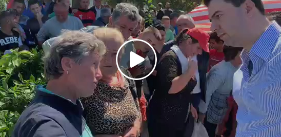 VIDEO/Rama tha se ka rilindur bujqësinë, tregtarët dhe fermërët i ankohen Bashës: S’kemi marrë asnjë ndihmë