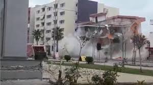 Hidhet në erë me tritol një tjetër pallat në Durrës, detajet e lëndës eksplozive