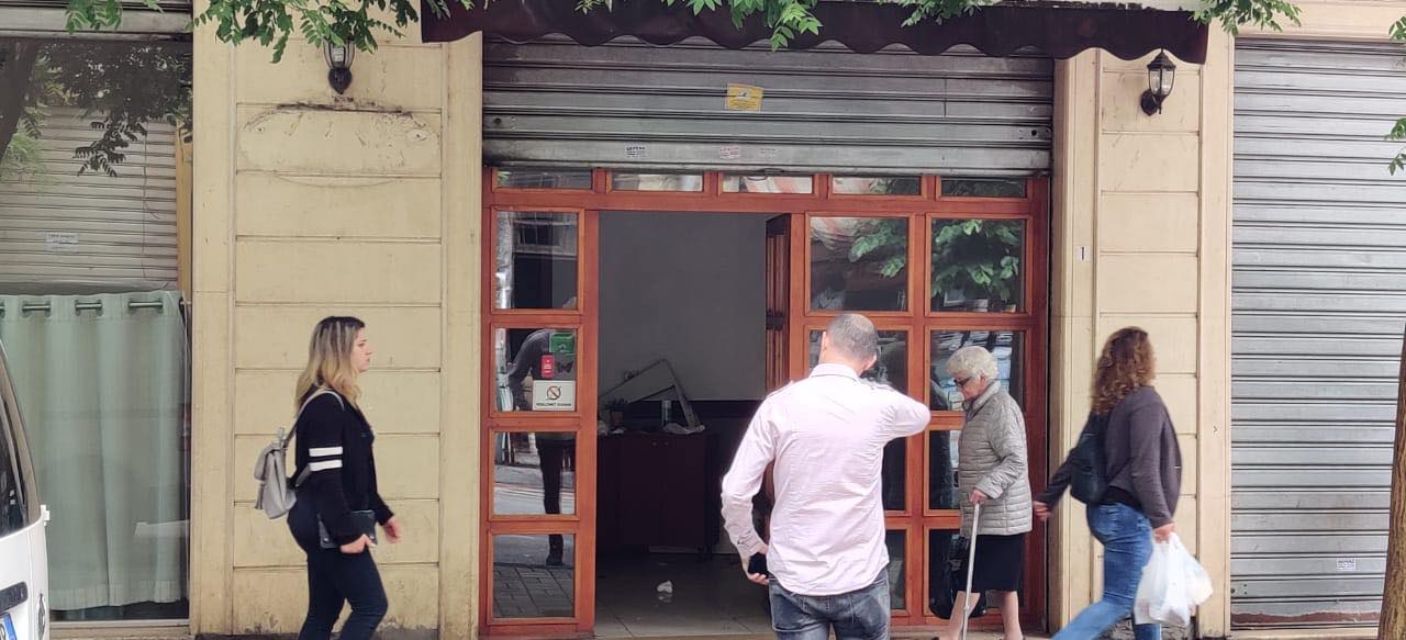 FOTO/Rritet numri i bizneseve të mbyllura në Tiranë, ish-deputetja: Ndihma qesharake ekonomike nuk shërbeu për gjë