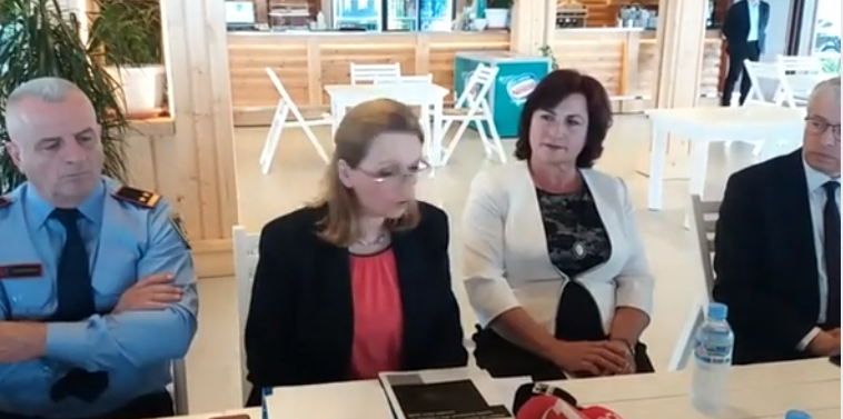 VIDEO/Ademi thumbon Lleshajn gjatë takimit: Ne në Shkodër nuk bëjmë plazh më 15 nëntor