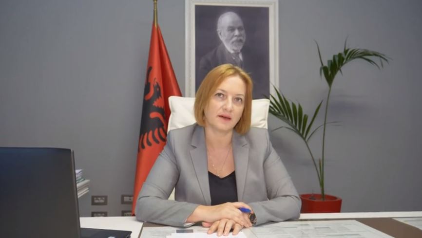 Rimbursohen ata që kanë marrë gjoba prej shkeljes së afateve të qëndrimit, detajet ku aplikohet