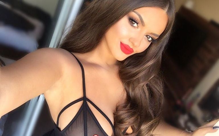 FOTO/Enca betohet para ndjekësve pas pozave provokuese: Nuk ka foto me bikini