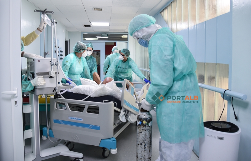 Maqedonia e Veriut vendos izolimin dhe orën policore fundjavës, nga sot qytetet e mëdha në karantinë