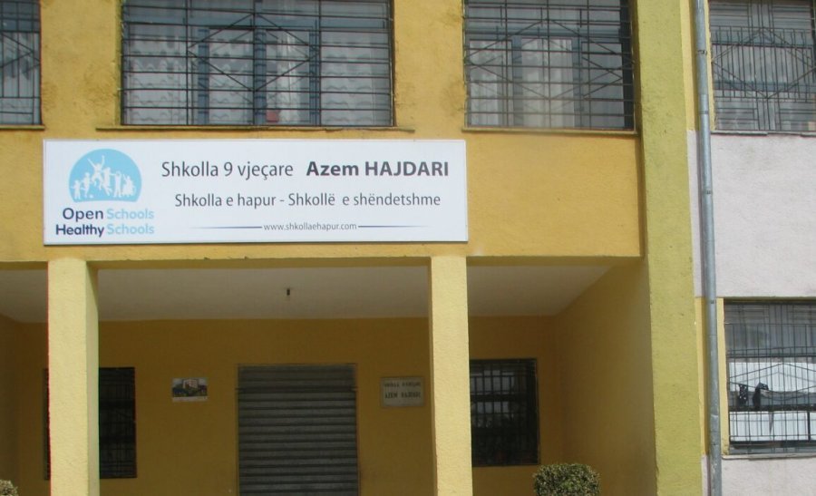 Abuzimi me nxënësen/Drejtori i shkollës zbulon detaje të reja: Roja punonte pa kontratë pune…