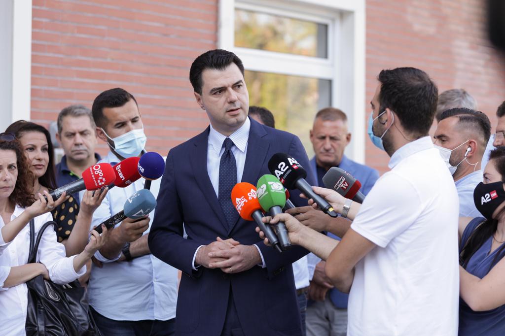 Opozita sfidon Ramen, Basha: Hapje 100% e listave!