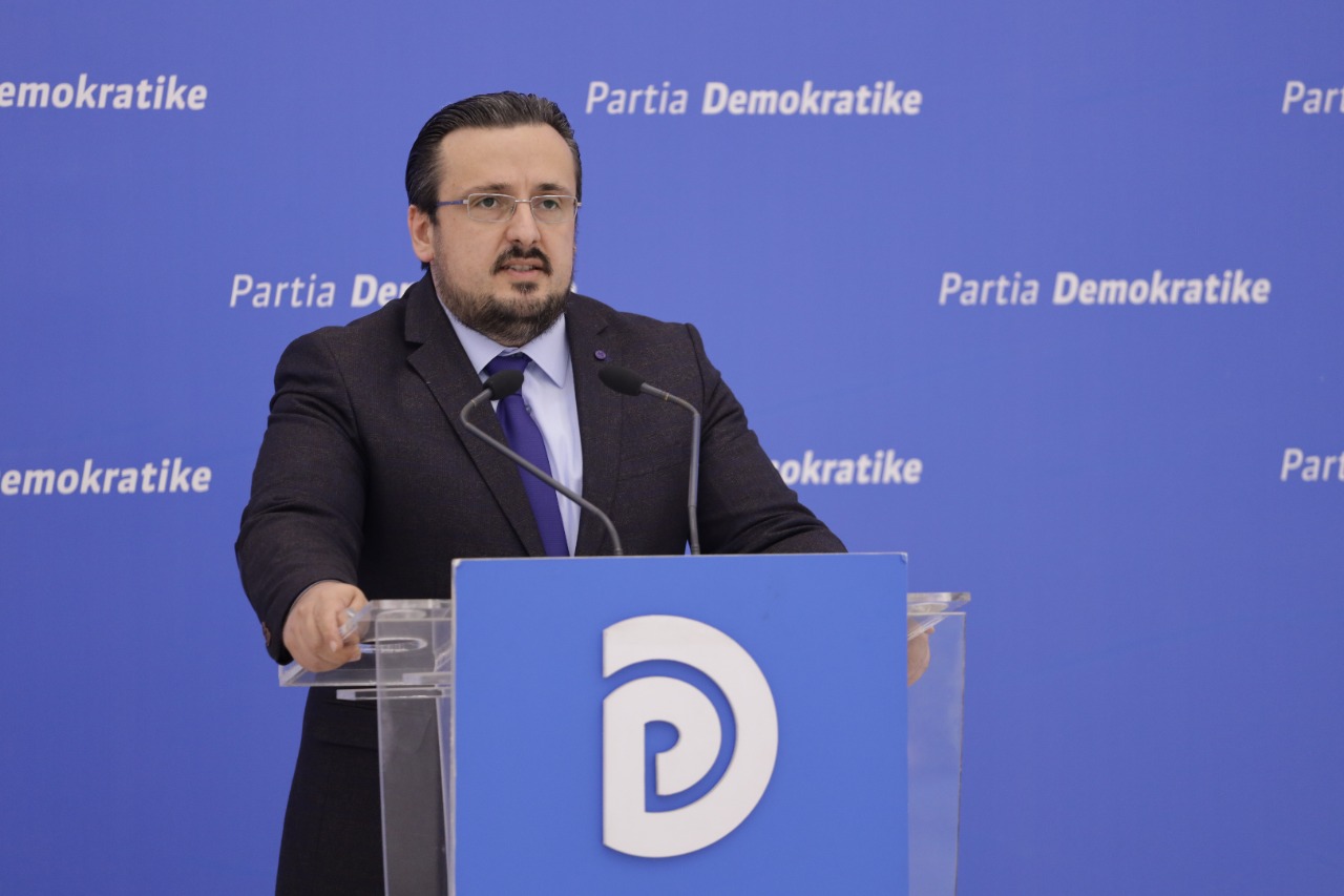 Dorian Teliti: Nuk ka tender, eshte paracaktuar fituesi i rruges Milot-Fier, kush fshihet pas kompanise greke