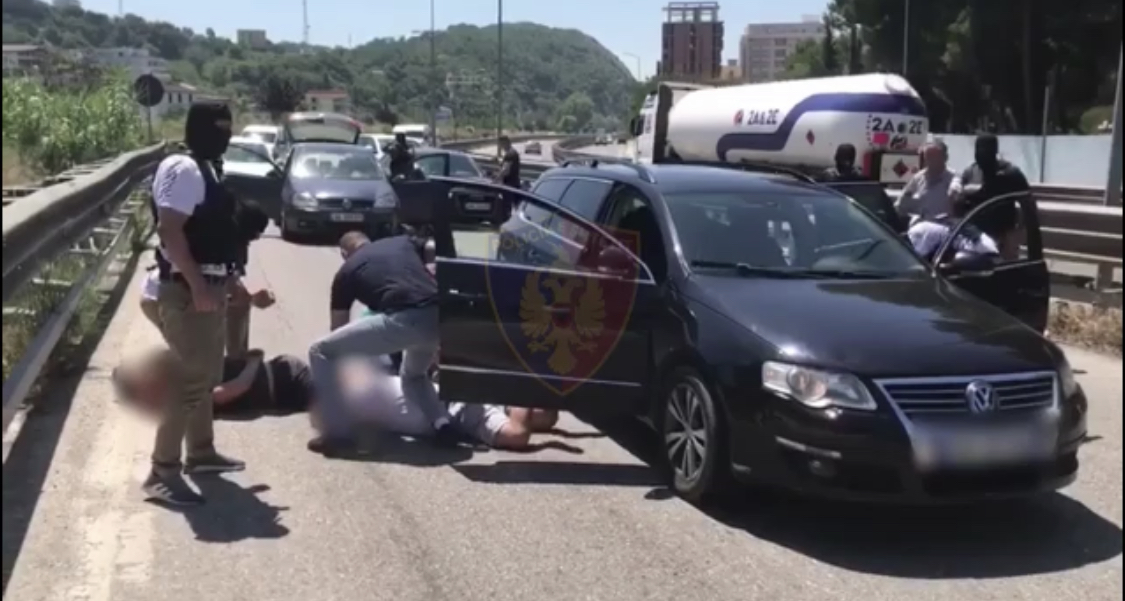 DURRES/Kapet heroine, kokaine e ekstazi, 5 ne pranga