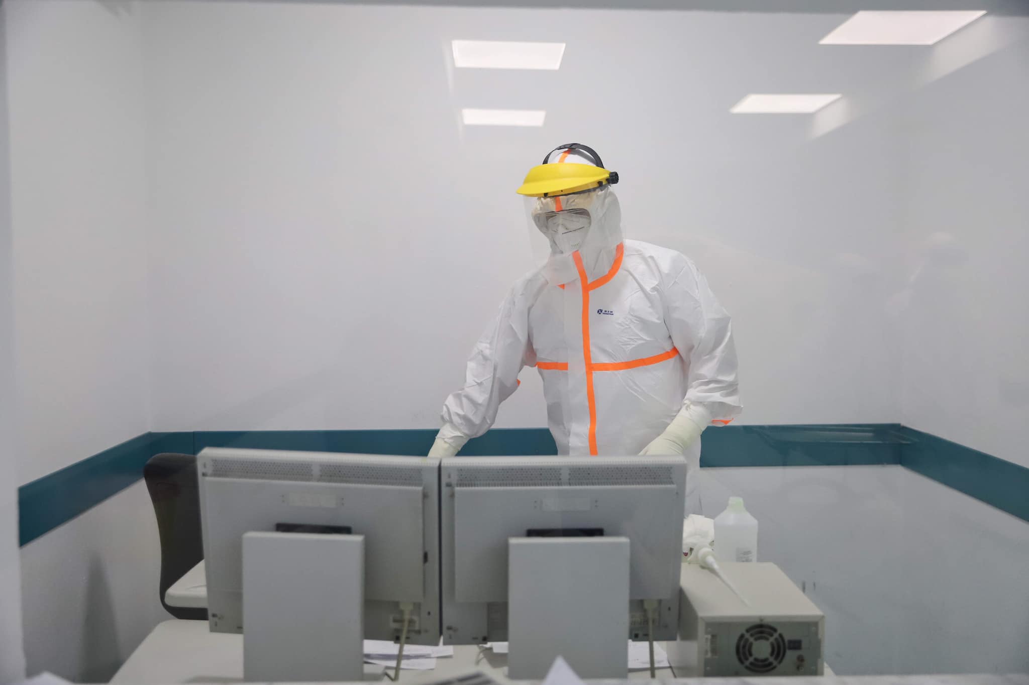 FOTO/Manastirliu nxjerr fotot nga Infektivi: Vijon të ketë pacientë të rinj të shtruar në spital