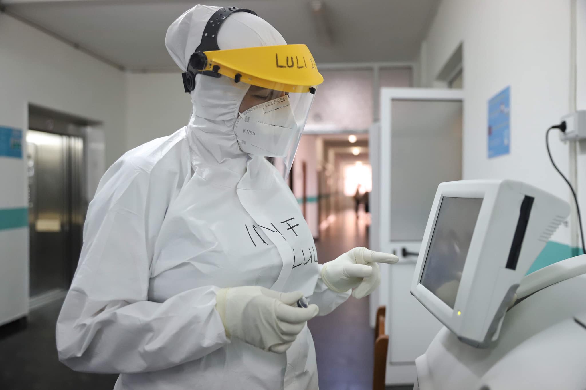 FOTO/Manastirliu nxjerr fotot nga Infektivi: Vijon të ketë pacientë të rinj të shtruar në spital