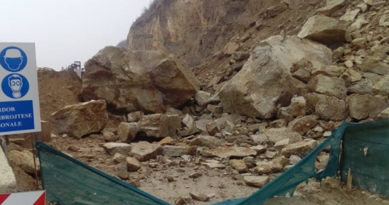 Vdekja tragjike e 55-vjeçarit, bariun në Berat e zënë gurët teksa pushonte